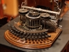 thumbs bureau ordinateur steampunk 12 Victorian Organ Command Desk : Une station de travail Steampunk