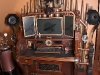 thumbs bureau ordinateur steampunk 4 Victorian Organ Command Desk : Une station de travail Steampunk