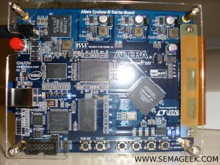 84  320x240 kit nios 3c25 07 Présentation du kit Nios II Altera Cyclone III 3C25.