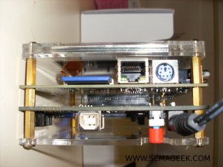 86  320x240 kit nios 3c25 09 Présentation du kit Nios II Altera Cyclone III 3C25.
