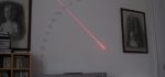 Fabriquer une horloge solaire d’intérieur à laser.