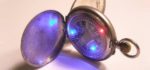 Old School Techno : Une mondre à gousset à LED.