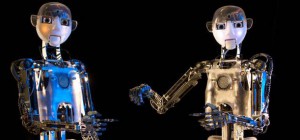 RoboThespian RT3 : Un robot humanoïde intéractif qui joue les acteurs.