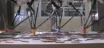 FlexPicker : Un robot qui trie les saucisses plus vite que son ombre