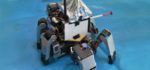 Mech Warfare : Des combats de robots avec tourelle de canons et cellule solaire.