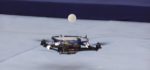 Vidéo : Des quadrocopters qui font jongler une balle