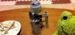 Transformers IRL : Un robot qui se cache dans une canette de bière