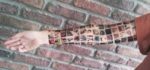 WTF : Elle se fait tatouer les 152 images de profils de ses amis Facebook sur le bras