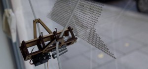 Der Kritzler : La machine qui dessine sur les vitres