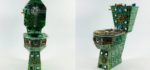 The Royal Data Trone : Des toilettes réalisées avec des circuits imprimés