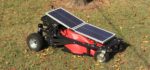 DIY : Comment construire une tondeuse à gazon électrique radio-commandée fonctionnant à l’énergie solaire