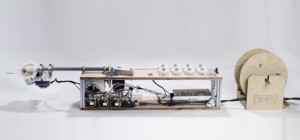 DIWire Bender : Une machine qui plie du fil métallique selon un modèle 2D ou 3D 