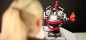 Le robot qui reproduit vos émotions pour améliorer le rapport homme-machine