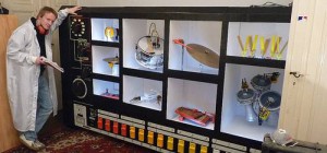 MR-808 : une version batterie robotisée de la boite à rythme Roland TR-808