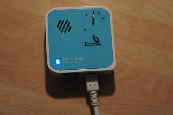 transformer-un-mini-router-tp-link-703n-en-une-web-radio-wifi-01