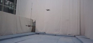 Quand les Quadrotors de Zurich jouent avec un pendule inversé…