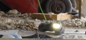 Démonstration du robot serpent dans le cadre de la recherche et du sauvetage