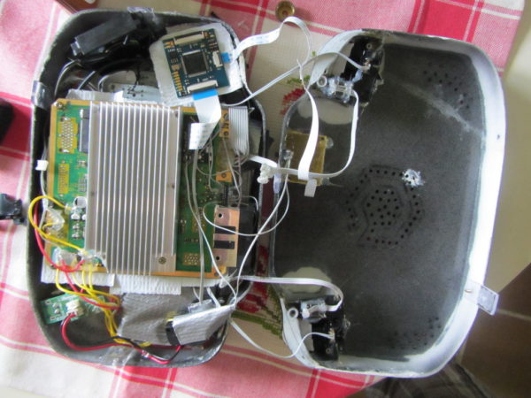 diy-et-une-gamecube-portable-une-03