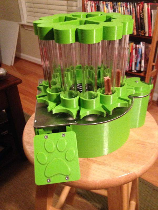 diy-un-distributeur-de-traitements-automatique-pour-chien-01