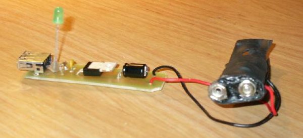 DIY : Fabriquer un chargeur de secours USB 5V.