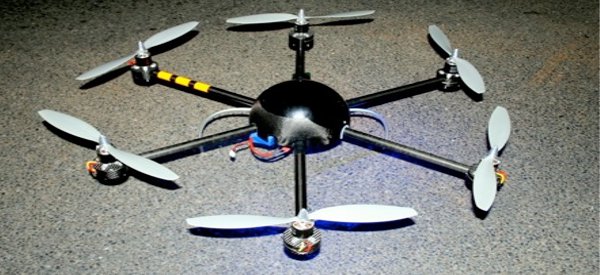 Mega Hexa : Un drone hélicoptère à 6 rotors vraiment puissant