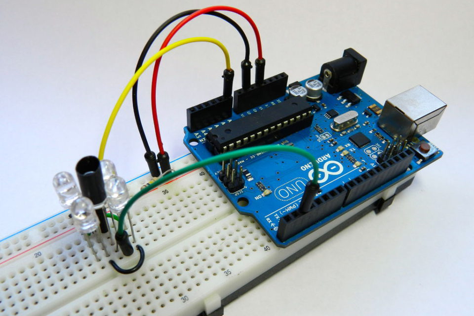 DIY : Fabriquer un capteur de proximité infrarouge pour votre arduino -  Semageek