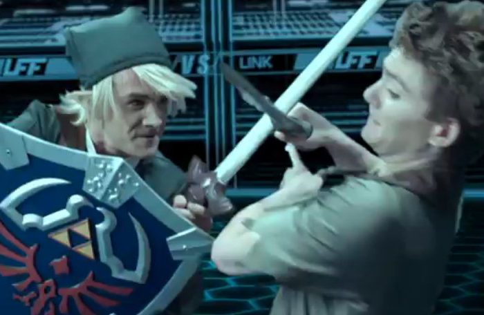 Vidéo : Un combat d'Ultimate Fighting entre Link et Peter Pan