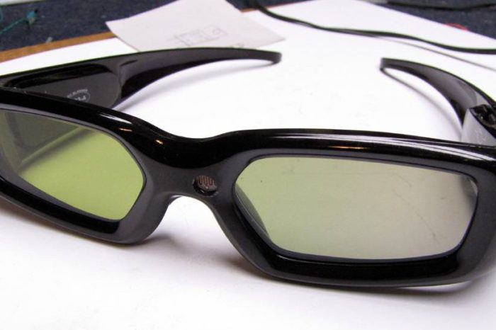 DIY : Transformer des lunettes 3D en lunettes de soleil automatique