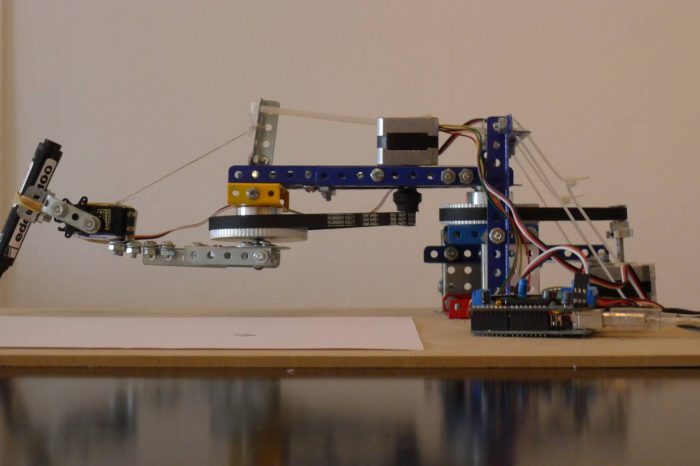 Drawing Arm V2 : Le robot qui dessine à base d'Arduino