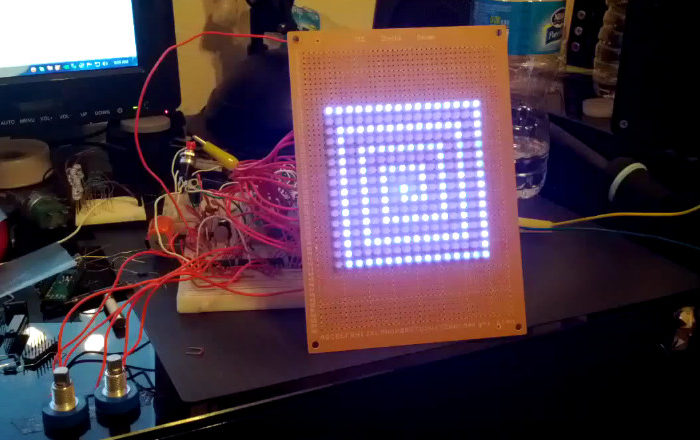 Un télécran électronique à matrice de LED sans micro-contrôleur