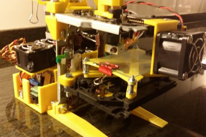 eGarbigune, la mini imprimante 3D fabriquée avec des pièces recyclées