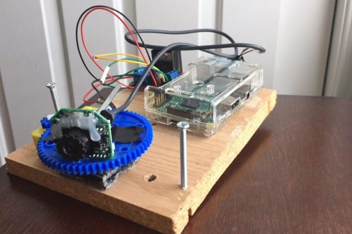 DIY : Tracking de balle sur 180° avec camera et un Raspberry PI